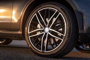 "Mercedes Benz 75mm Blue Chrome Alloy Wheel Center Caps" - Image 3